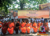 ජාත්‍යන්තර සාම පාගමනේ යතිවරයාණන් වහන්සේලා ගලිගමුව අප කාර්යාලයට වැඩමවීම අපට ගෞරවයක්